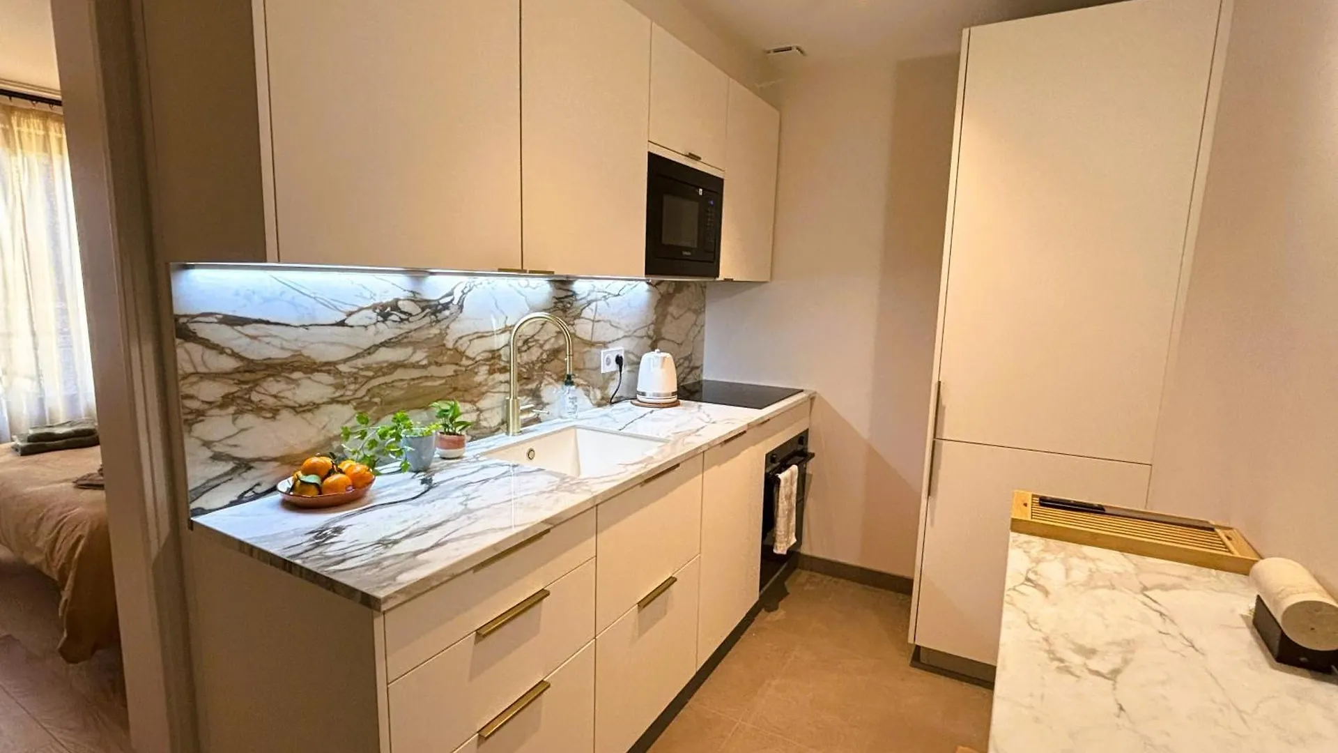 Paris Centre - Village Daguerre, Montparnasse Apartment